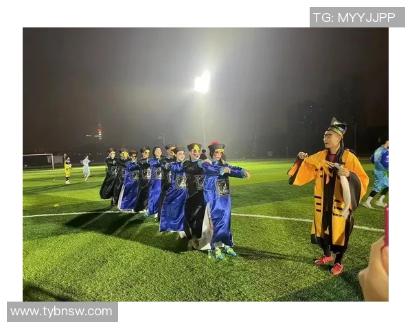 足球明星子女如何庆祝万圣节 家庭装扮与派对活动精彩纷呈